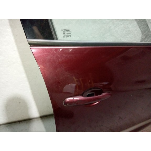 Recambio de puerta delantera derecha para renault scenic iii grand dynamique referencia OEM IAM   