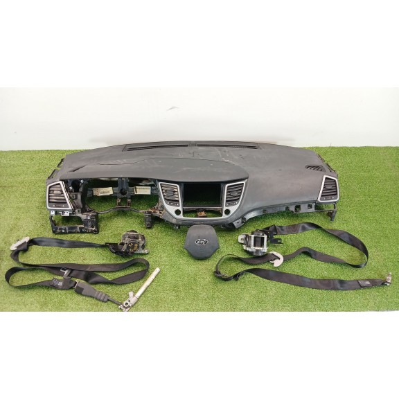 Recambio de kit airbag para hyundai tucson (tl, tle) 1.7 crdi referencia OEM IAM 84711D7000TRY 84710D7000TRY 84530D3000