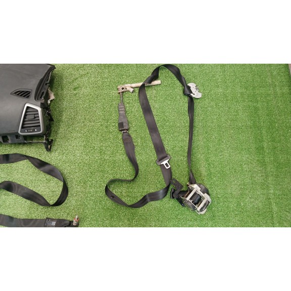 Recambio de kit airbag para hyundai tucson (tl, tle) 1.7 crdi referencia OEM IAM 84711D7000TRY 84710D7000TRY 84530D3000