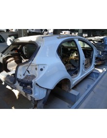 Recambio de carroceria para mercedes-benz clase a (w176) a 200 cdi / d (176.008) referencia OEM IAM    2
