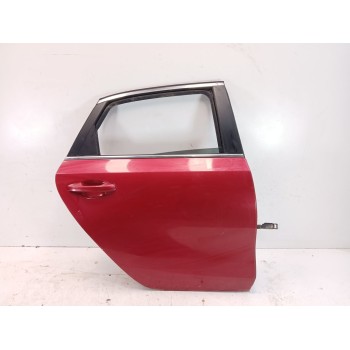 Recambio de puerta trasera derecha para kia ceed (cd) 1.4 t-gdi referencia OEM IAM 77004J7000  