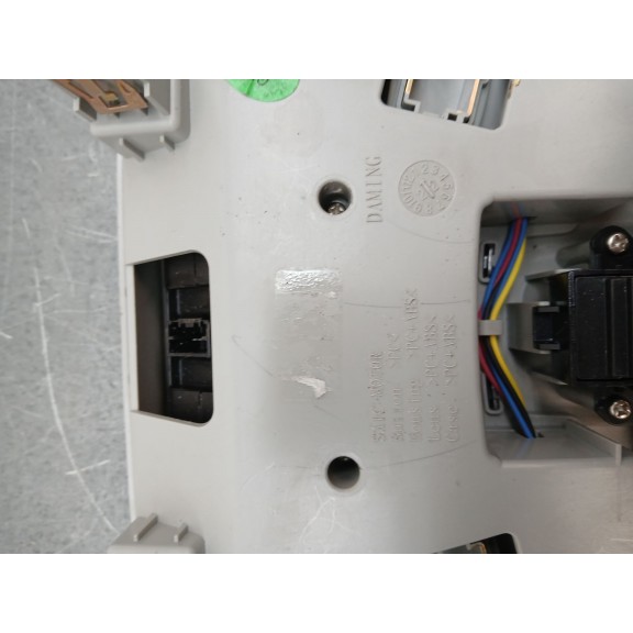 Recambio de luz interior para mg zs luxury referencia OEM IAM   