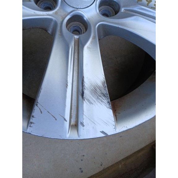 Recambio de juego llantas para kia sportage iii (sl) 1.7 crdi referencia OEM IAM 61/2JX17ET35 X4 529103U200