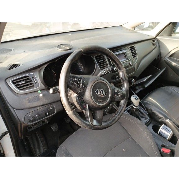 kia carens iv del año 2017