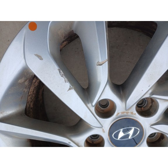 Recambio de juego llantas para hyundai tucson 25 aniversario 4x2 referencia OEM IAM 7JX17H2ET51 X4 6855106