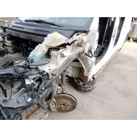 Recambio de carroceria para fiat freemont (345_) 2.0 jtd referencia OEM IAM   