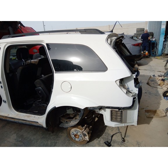 Recambio de carroceria para fiat freemont (345_) 2.0 jtd referencia OEM IAM   