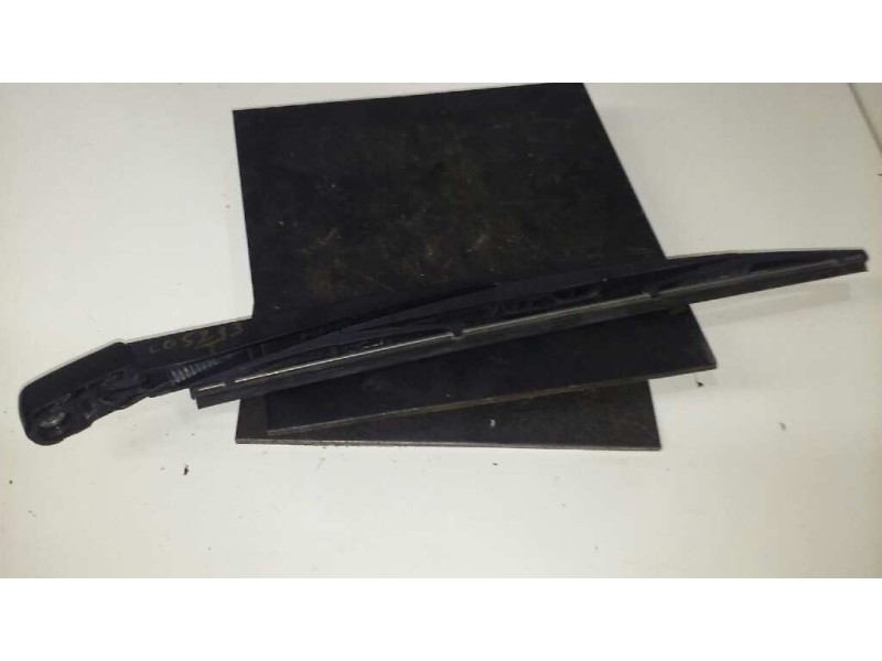 Recambio de brazo limpia trasero para subaru impreza g12 limited referencia OEM IAM   