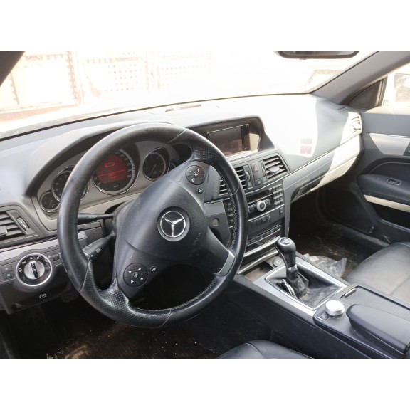 mercedes-benz clase e descapotable (a207) del año 2011