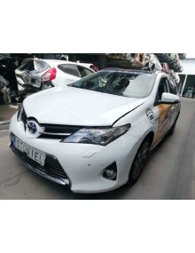 toyota auris touring sports (e18) del año 2013 2