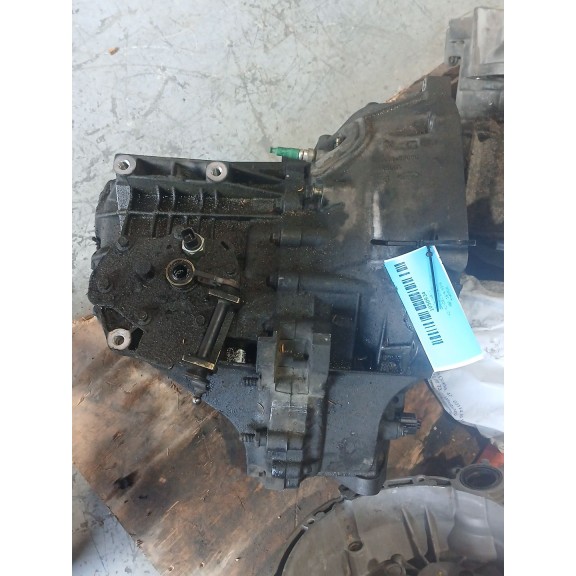 Recambio de caja casco para ford mondeo iii sedán (b4y) 2.0 16v referencia OEM IAM 4S7R7002BB  