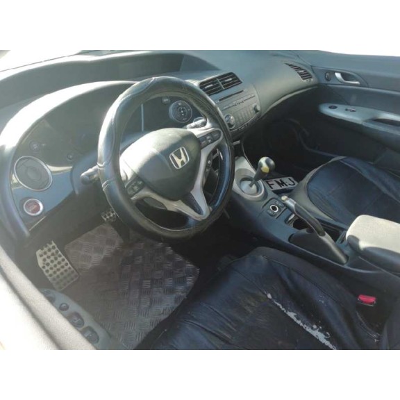 honda civic berlina 5 (fk) del año 2007