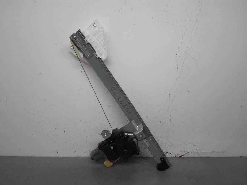 Recambio de elevalunas trasero derecho para ford kuga (cbs) titanium referencia OEM IAM 0130822735 6 PINES 