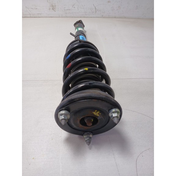 Recambio de amortiguador delantero derecho para lexus is iii (_e3_) 300h (ave30_) referencia OEM IAM 4851053320  