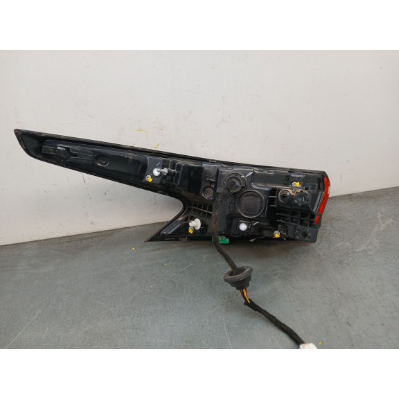 Recambio de piloto trasero derecho para omoda 5 referencia OEM IAM 60500186AA  