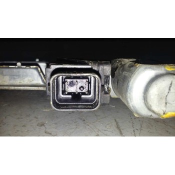 Recambio de elevalunas delantero izquierdo para opel corsa c edition referencia OEM IAM 24466593 3P 6 PINS