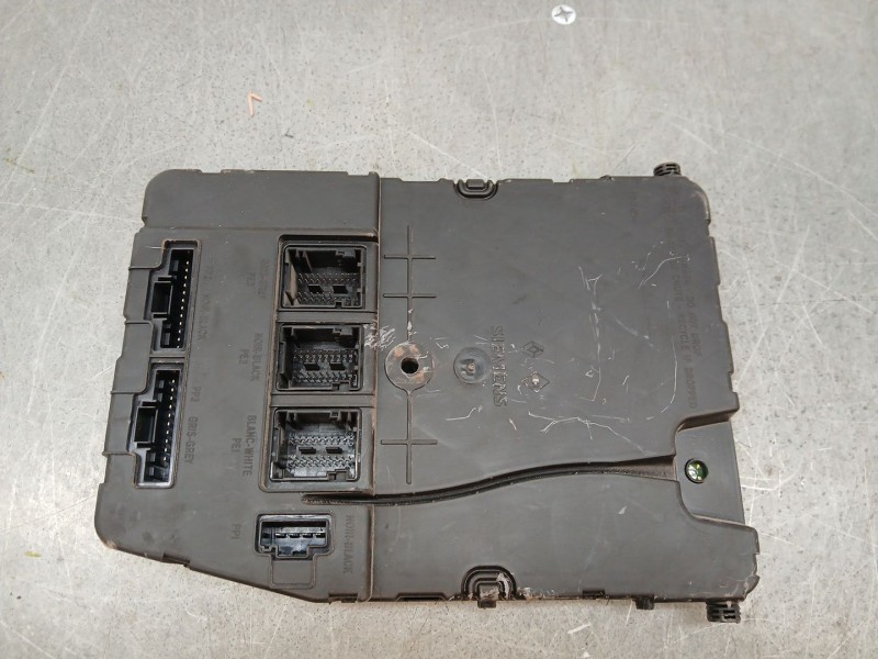 Recambio de centralita bsi para renault scénic ii (jm0/1_) 1.5 dci (jm02, jm13) referencia OEM IAM 8200309690  