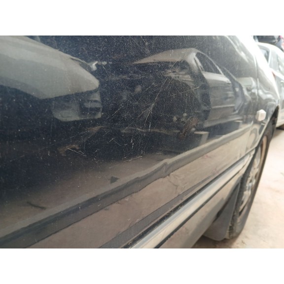 Recambio de puerta delantera derecha para kia opirus (gh) 3.5 referencia OEM IAM   