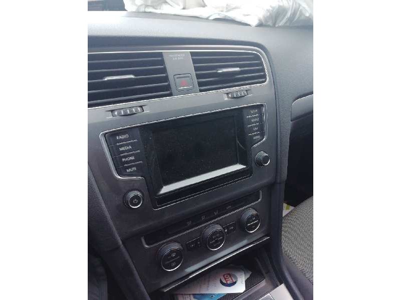 Recambio de sistema audio / radio cd para volkswagen golf vii lim. business bluemotion tech. referencia OEM IAM   