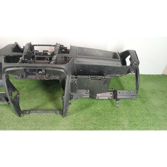 Recambio de salpicadero para peugeot boxer furgoneta 2.2 bluehdi 140 referencia OEM IAM 1684711680  