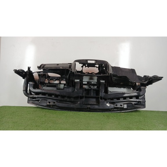 Recambio de salpicadero para peugeot boxer furgoneta 2.2 bluehdi 140 referencia OEM IAM 1684711680  