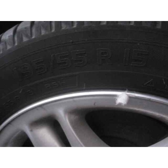 citroën xsara berlina del año 2002