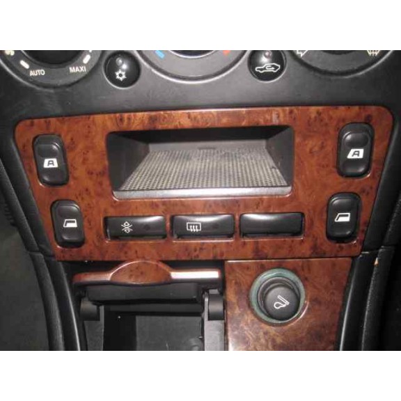 citroën xsara berlina del año 2002