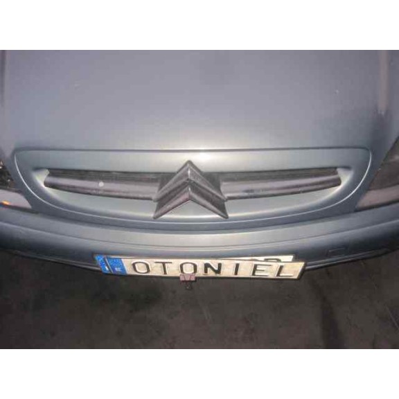 citroën xsara berlina del año 2002