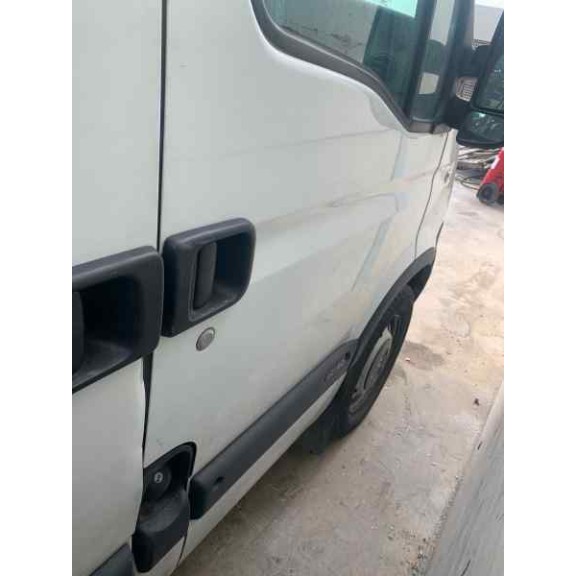 nissan interstar mod. 04 (x70) del año 2008