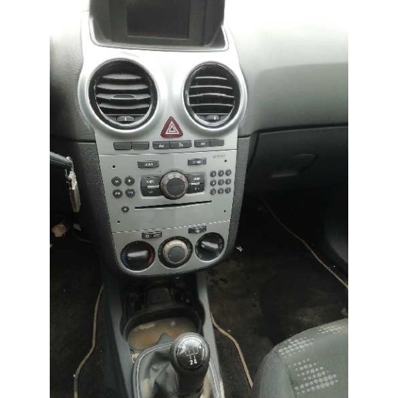 opel corsa d del año 2014