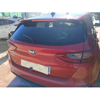 Recambio de porton trasero para kia ceed (cd) 1.4 t-gdi referencia OEM IAM 73700J7000  