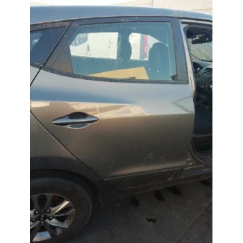 Recambio de puerta trasera derecha para hyundai ix35 sle 2wd referencia OEM IAM 770042Y000  770042Y000