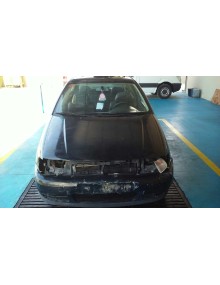 volkswagen polo berlina (6n1) del año 1996