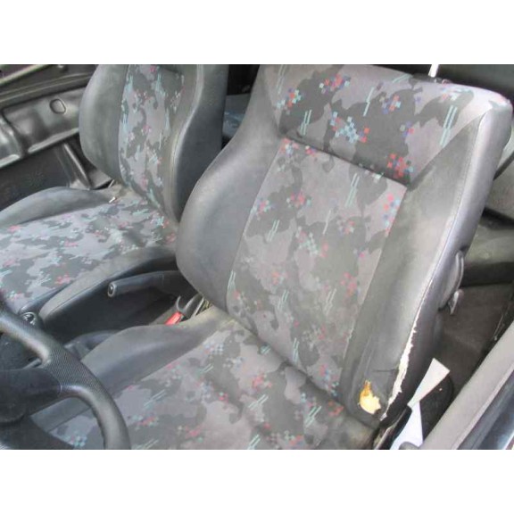 volkswagen polo berlina (6n1) del año 1996