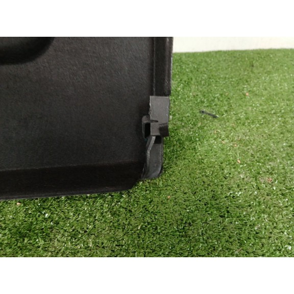 Recambio de bandeja trasera para omoda 5 referencia OEM IAM   