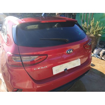 Recambio de porton trasero para kia ceed (cd) 1.4 t-gdi referencia OEM IAM 73700J7000  