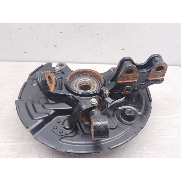 Recambio de mangueta delantera derecha para peugeot 3008 iii hybrid motor hn09 referencia OEM IAM   