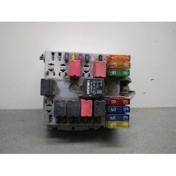 CAJA RELES / FUSIBLES 46835597 