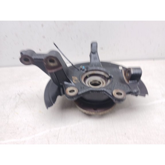 Recambio de mangueta delantera derecha para renault clio v referencia OEM IAM   