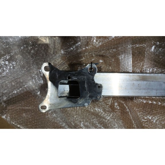 Recambio de refuerzo paragolpes trasero para ford focus iv (hn) 1.0 ecoboost referencia OEM IAM   