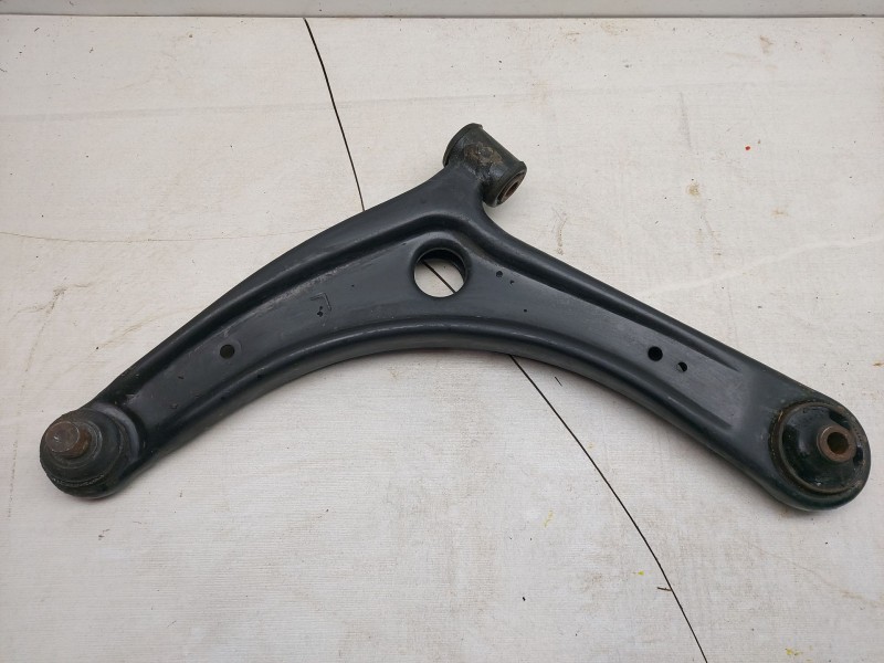 Recambio de brazo suspension inferior delantero izquierdo para mitsubishi lancer sportback (cx) invite referencia OEM IAM   