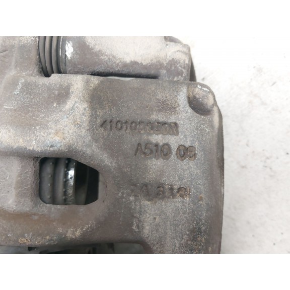 Recambio de pinza freno delantera izquierda para renault master kasten l1h1 ka 2,8t referencia OEM IAM 410105039R A51006 