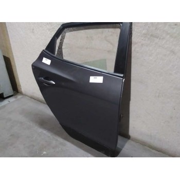 Recambio de puerta trasera derecha para hyundai ix35 sle 2wd referencia OEM IAM 770042Y000  770042Y000
