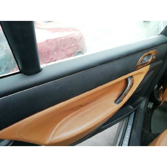 peugeot 607 (s1) del año 2001