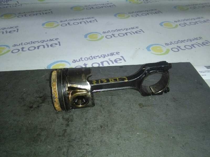Recambio de piston para opel combo (corsa c) tour cosmo referencia OEM IAM Z13DTJ  