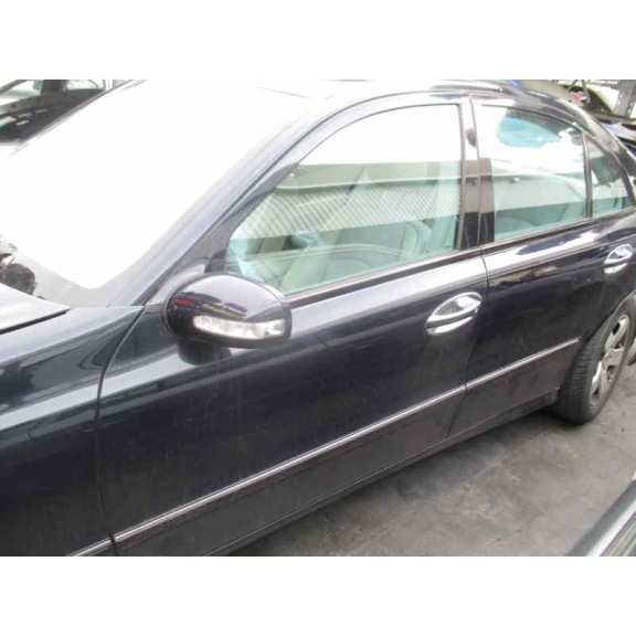 mercedes-benz clase e (w211) berlina del año 2004