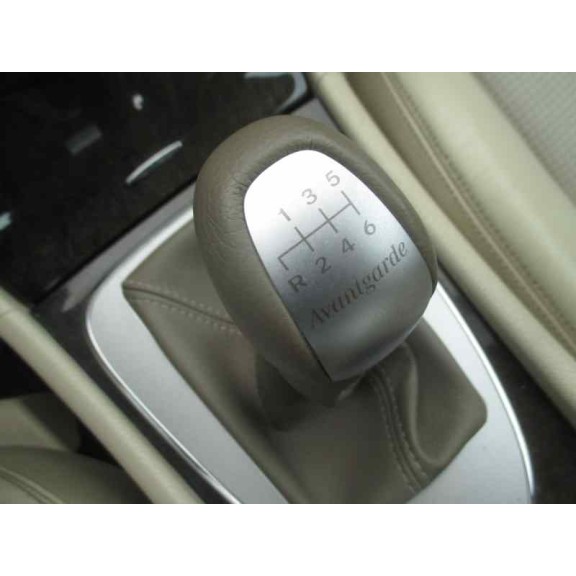 mercedes-benz clase e (w211) berlina del año 2004