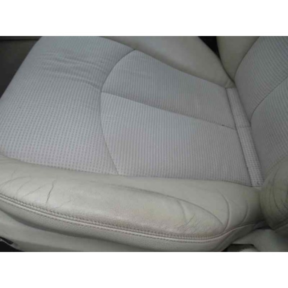 mercedes-benz clase e (w211) berlina del año 2004