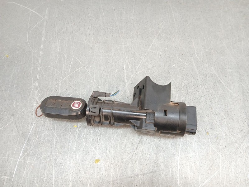 Recambio de conmutador de arranque para fiat bravo (198) 1.6 jtdm 16v cat referencia OEM IAM 0051793869B365 61083600 