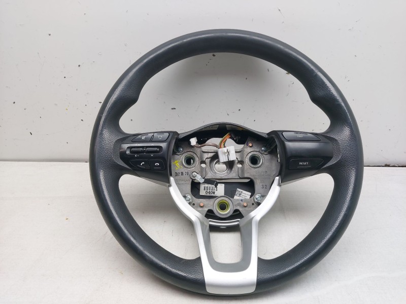 Recambio de volante para kia rio iv (yb, sc, fb) 1.4 crdi 90 referencia OEM IAM 56120H8000  